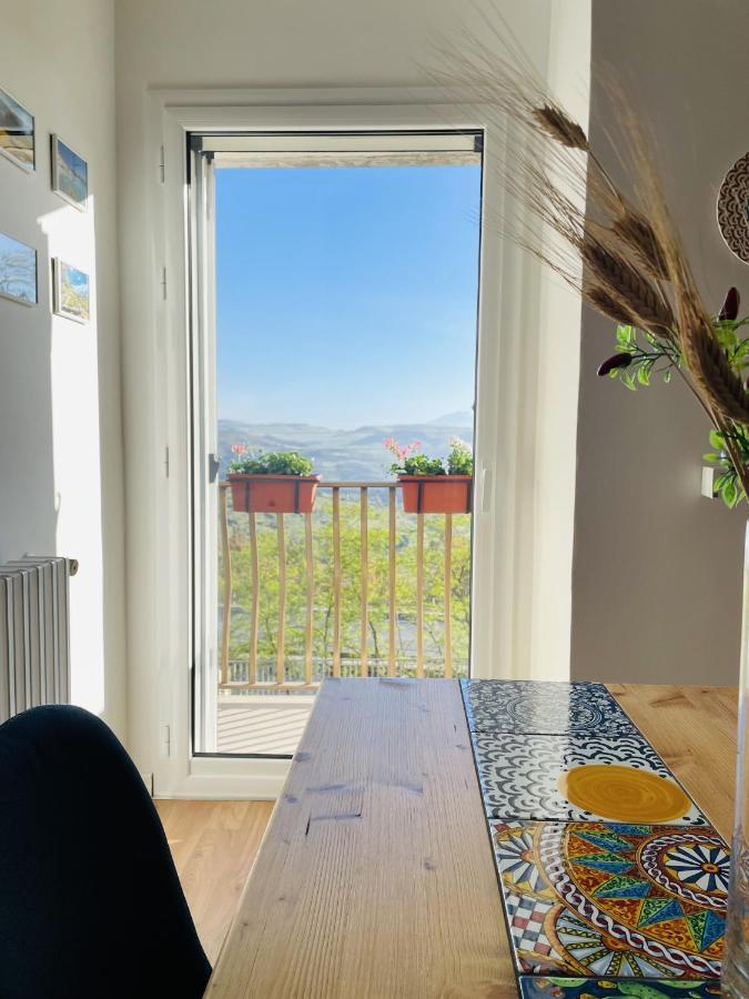 Апартаменты Loft Panoramico Caltagirone Centro Экстерьер фото